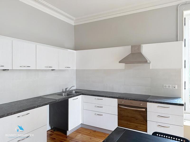 Appartement - 91 m² - 3 pièces