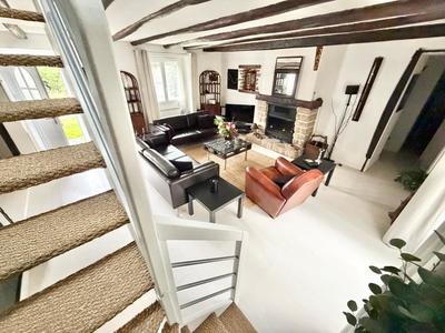 Maison - 107 m² - 4 pièces