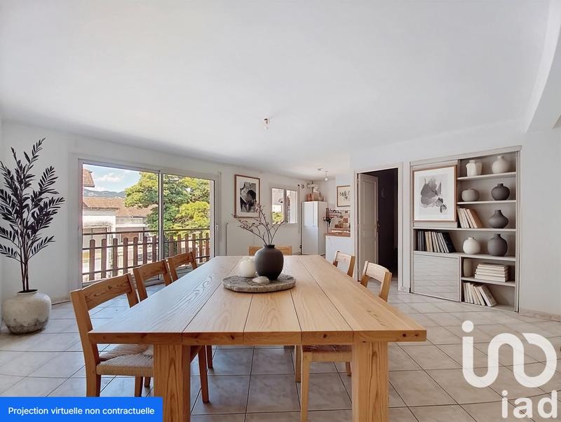 Appartement - 87 m² - 4 pièces