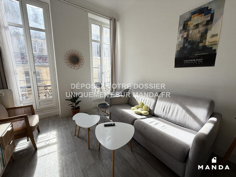 Chambre - 98 m² - 5 pièces