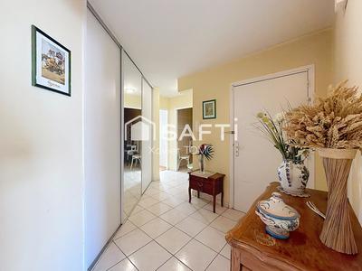 Appartement - 105 m² - 3 pièces