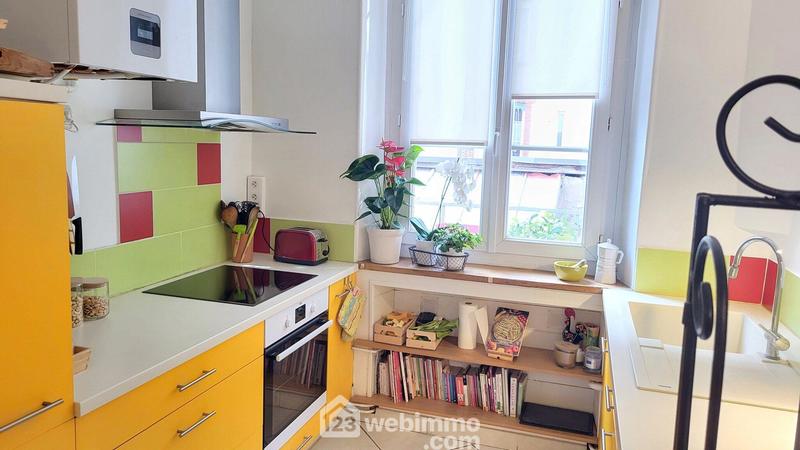 Appartement - 200 m² - 7 pièces