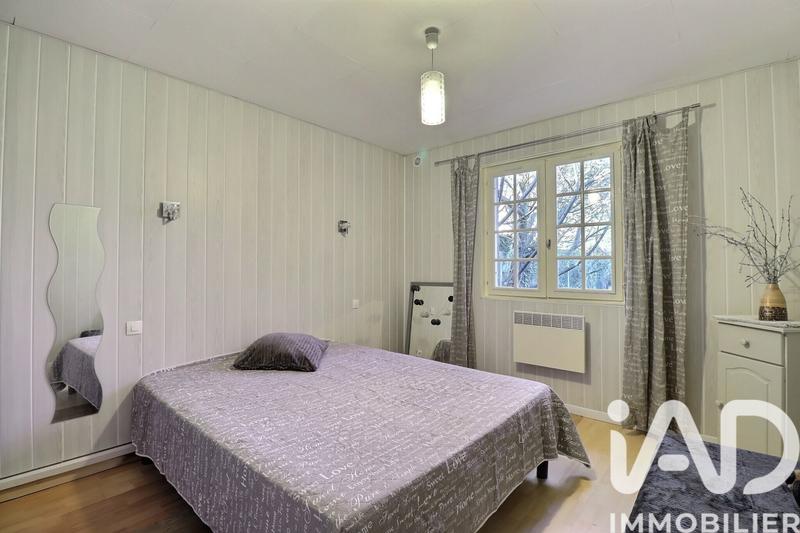 Maison - 99 m² - 5 pièces