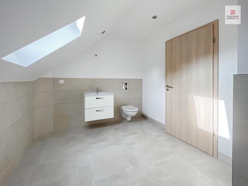 Maison - 84 m² - 4 pièces