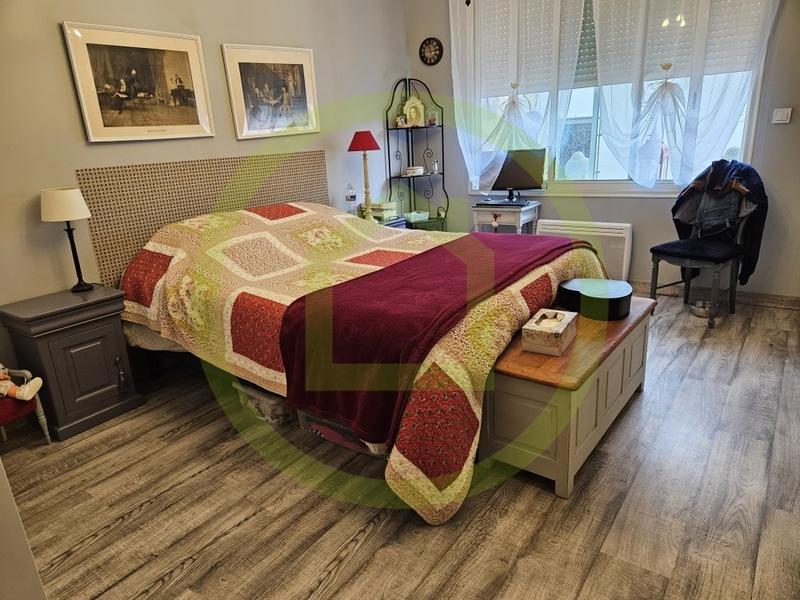 Maison bourgeoise - 183 m² - 8 pièces