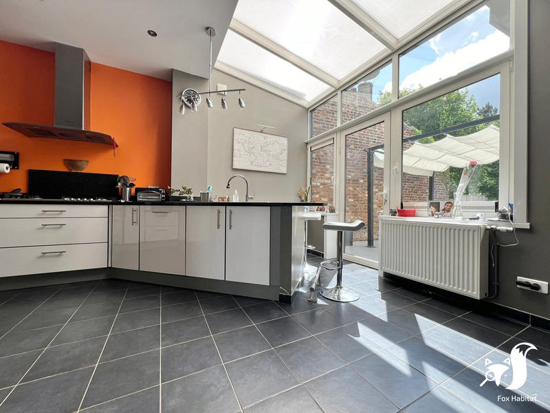 Maison ancienne - 195 m² - 6 pièces