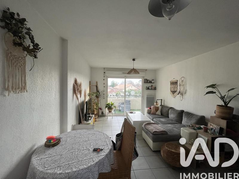 Appartement - 60 m² - 3 pièces