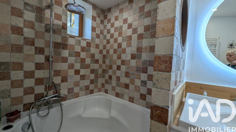 Appartement - 89 m² - 3 pièces