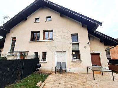 Maison - 80 m² - 5 pièces