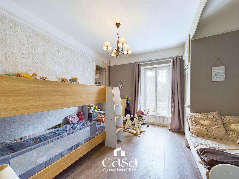 Maison - 188 m² - 7 pièces