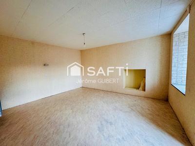 Maison - 96 m² - 5 pièces