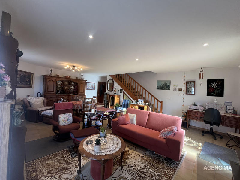 Maison - 88 m² - 3 pièces