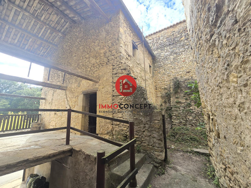 Maison - 96 m² - 5 pièces