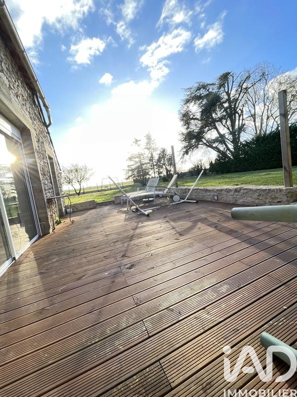 Maison - 147 m² - 8 pièces