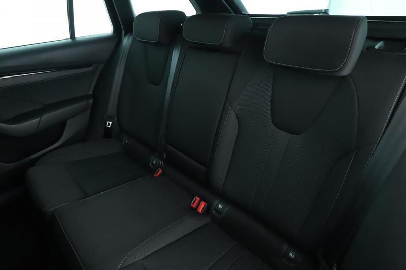 Skoda Octavia Combi 2.0 Tdi Sportline Dsg7 116 ch