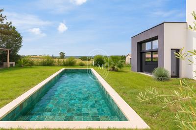 Villa - 189 m² - 5 pièces