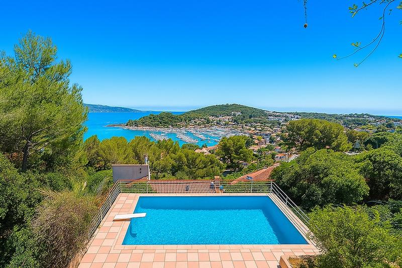 Villa - 150 m² - 6 pièces