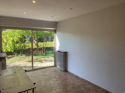 Maison - 377 m² - 7 pièces