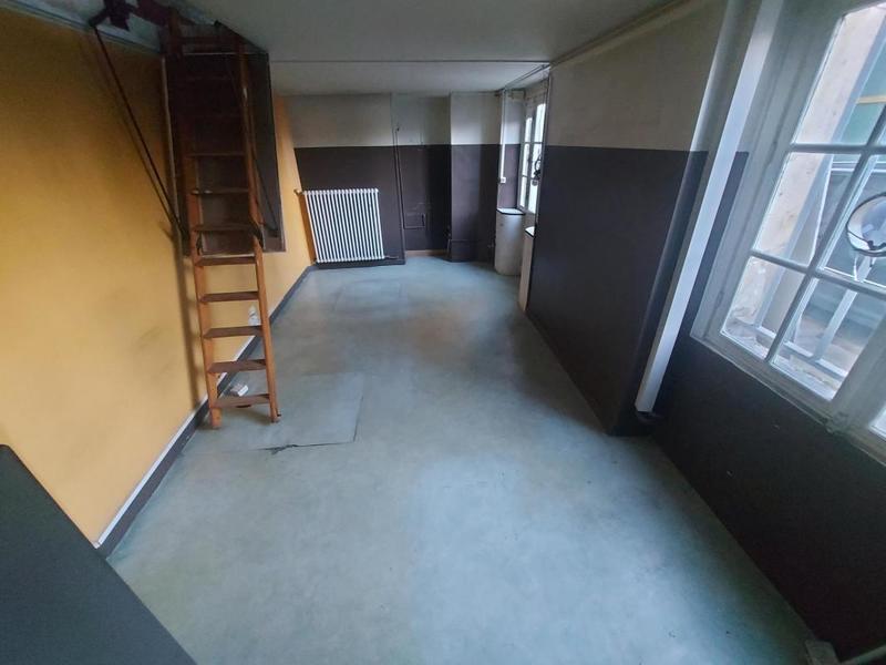 Local commercial - 36 m² - 2 pièces