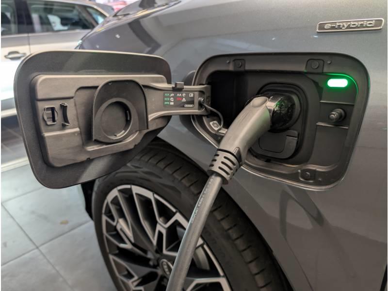 Audi Q3 Hybride e-hybrid 272 ch s tronic 6 s line