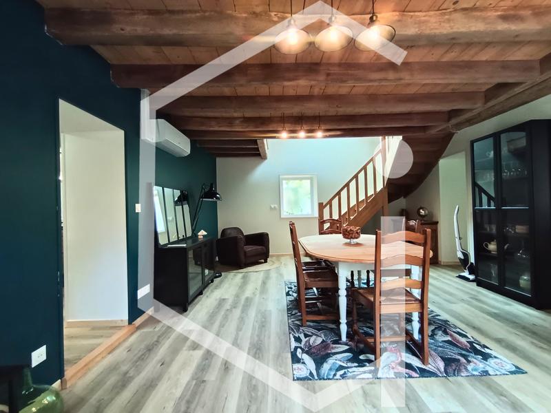 Maison - 115 m² - 6 pièces