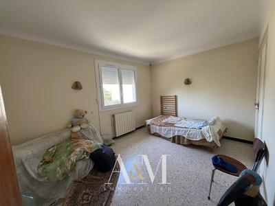 Maison - 101 m² - 5 pièces