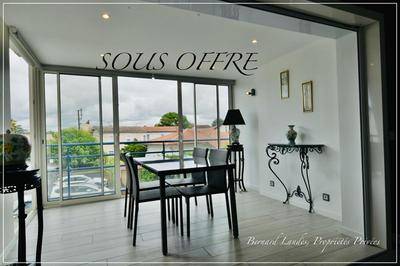Appartement - 96 m² - 3 pièces