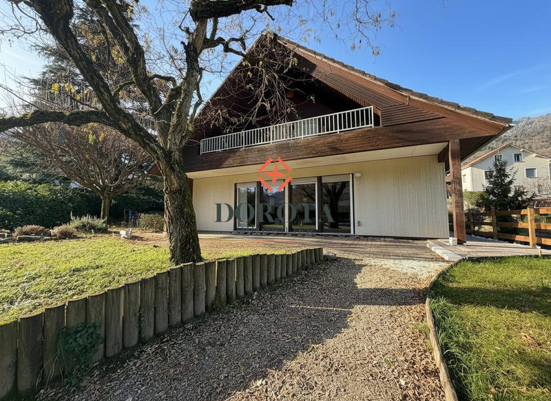 Maison - 156 m² - 6 pièces