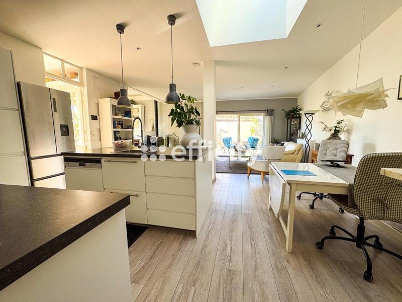 Maison - 130 m² - 5 pièces