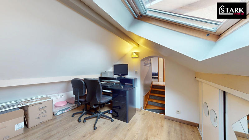 Maison - 100 m² - 5 pièces