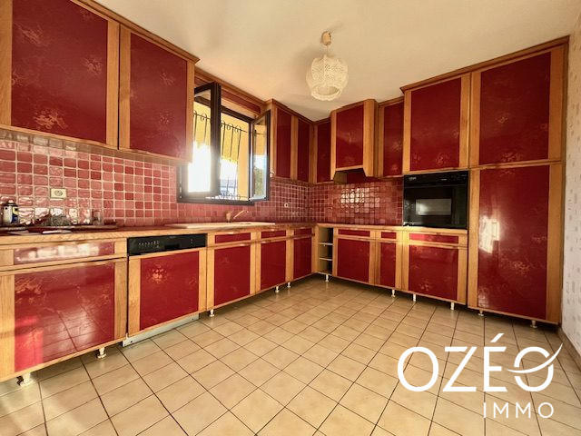 Maison traditionnelle - 110 m² - 4 pièces