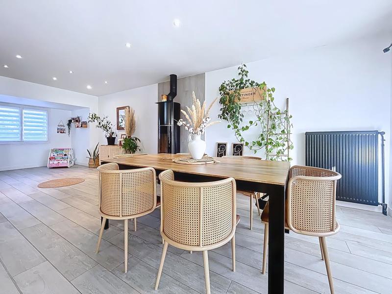 Pavillon - 121 m² - 4 pièces