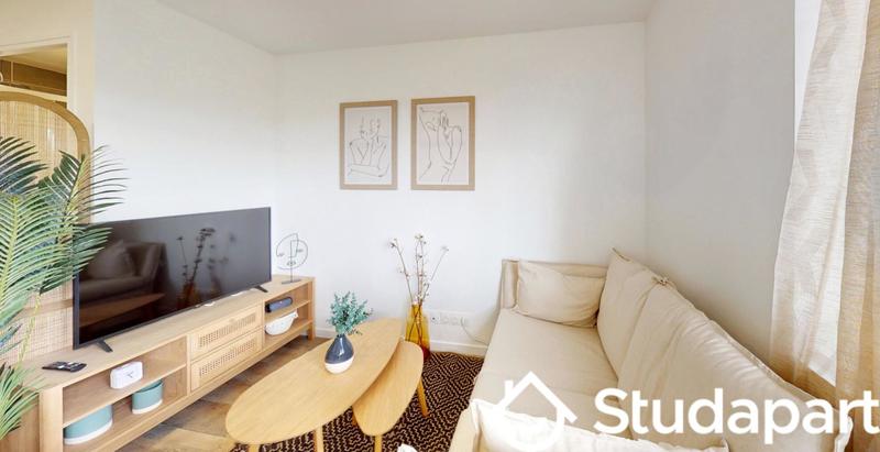 Chambre - 11 m² - 1 pièce