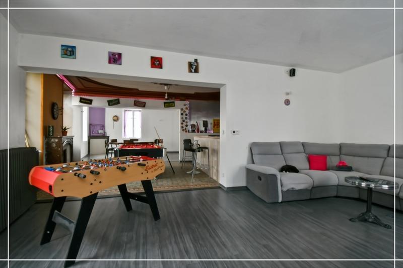 Maison de maîtres - 387 m² - 10 pièces