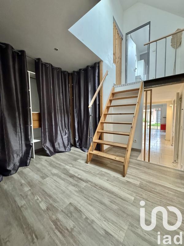 Maison - 95 m² - 5 pièces