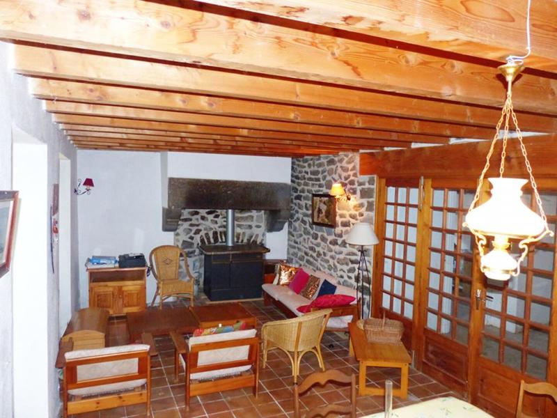 Maison - 220 m² - 8 pièces