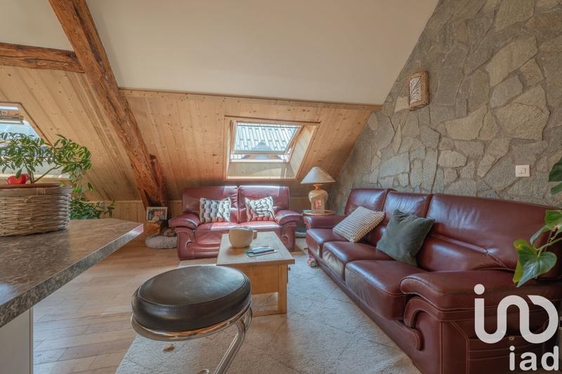 Duplex - 111 m² - 4 pièces