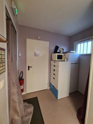 Bureau - 100 m² - 2 pièces