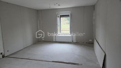 Maison - 126 m² - 7 pièces