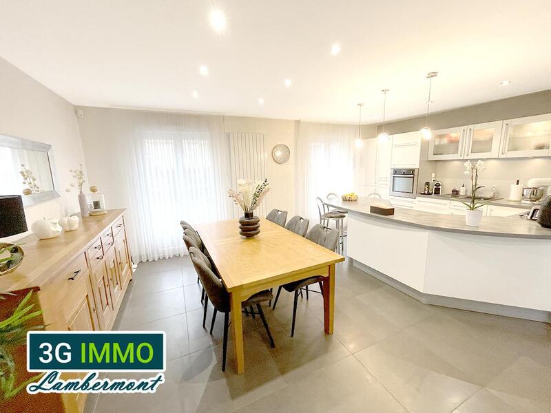 Maison - 100 m² - 6 pièces