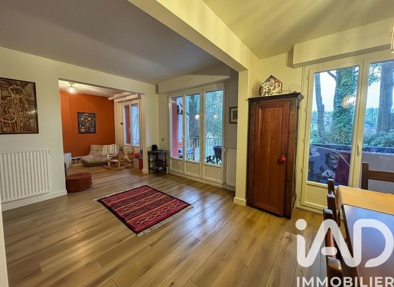 Appartement - 96 m² - 4 pièces