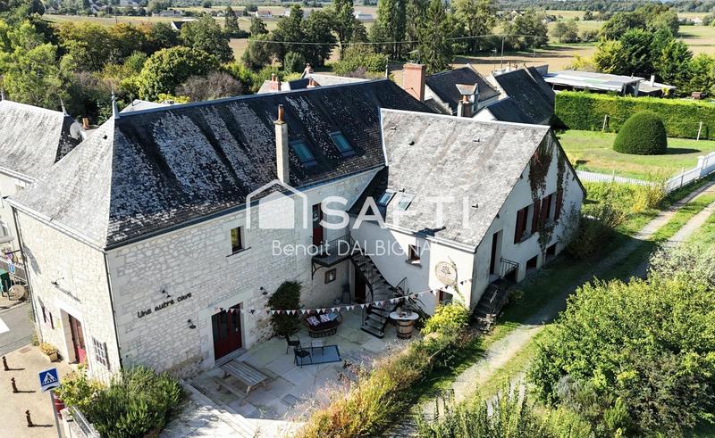 Maison - 361 m² - 12 pièces