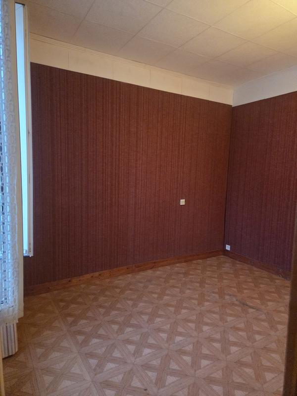 Appartement - 85 m² - 5 pièces