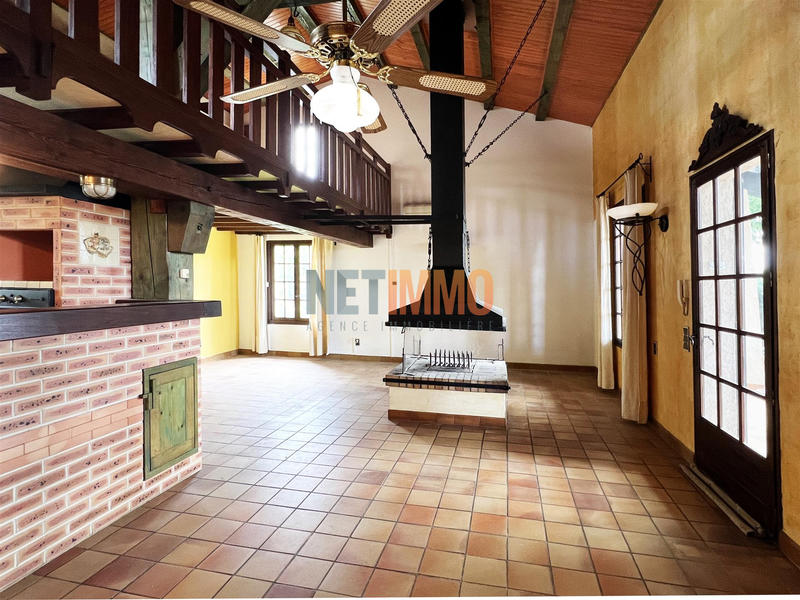 Villa - 172 m² - 5 pièces