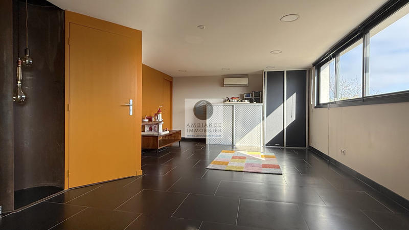 Maison - 167 m² - 7 pièces