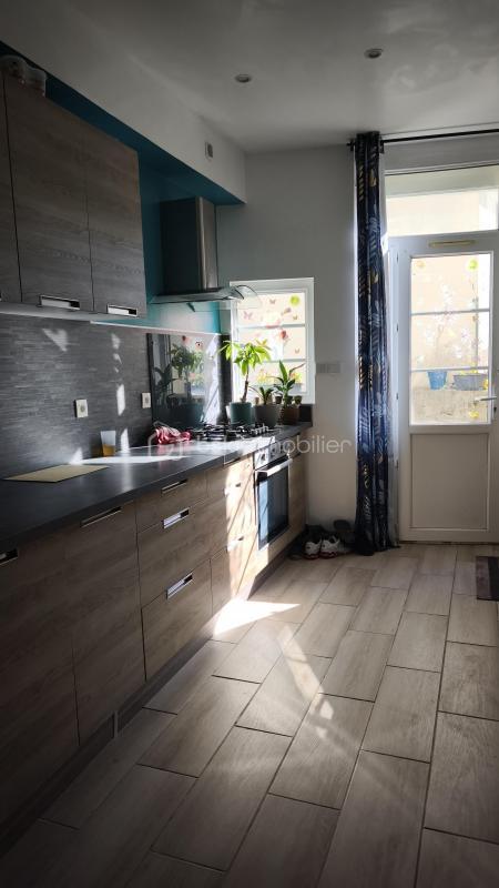 Maison traditionnelle - 122 m² - 4 pièces