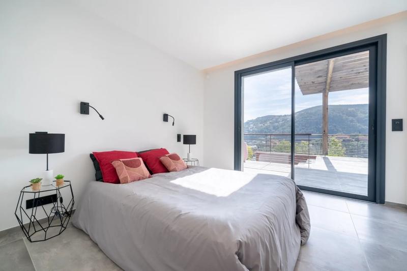 Villa - 238 m² - 7 pièces