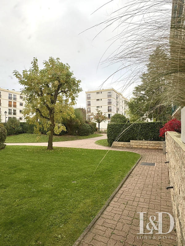 Appartement - 75 m² - 4 pièces