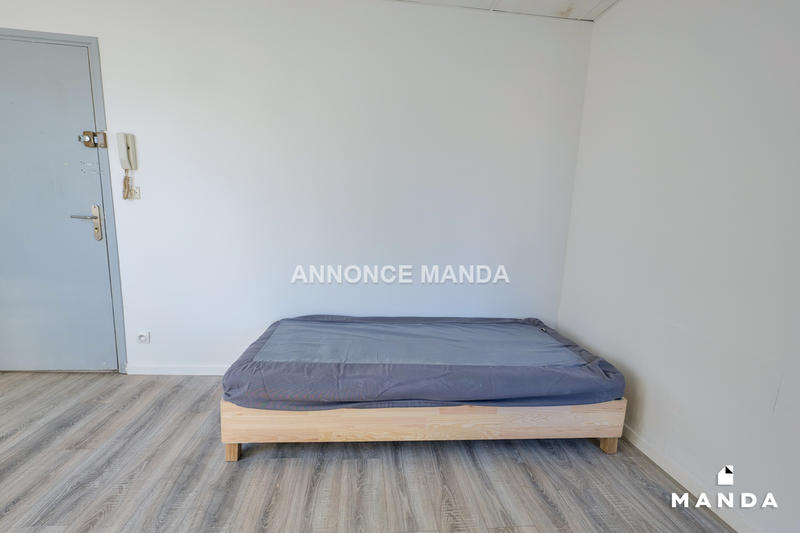 Studio - 20 m² - 1 pièce