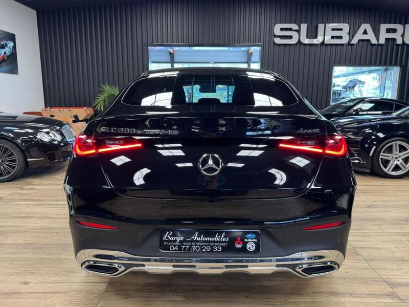 Mercedes Glc Coupé II 300 E Hybrid Eq 4matic Amg Line 9g-Tronic
